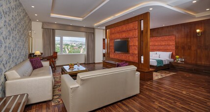 Zone By The Park Jammu Room Type - Zone Executive Suite