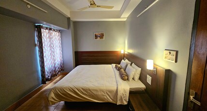 Hotel Vishal Room Type - STANDARD DOUBLE BED NON AC