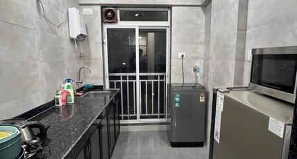 Sorted Place Premium Service Apartments Room Type - 1 BHK Premium