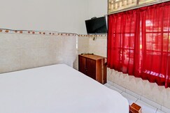 Hotel O Astri Homestay