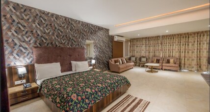 Hotel Ocean Bliss  Room Type - Presidential Suite Room with sea view