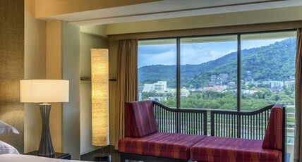 Pullman Phuket Karon Beach Resort Room Type - Junior Twin Suite Garden View