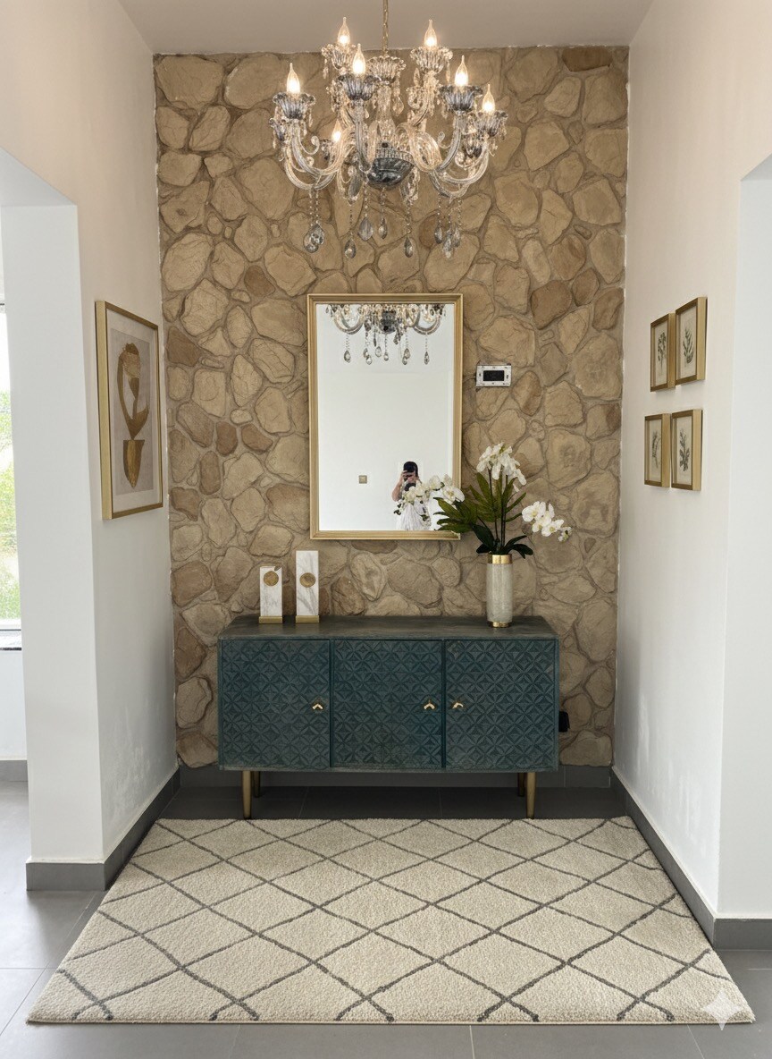 Luxury Hideaway for Hearts and Families - Tap to explore photos