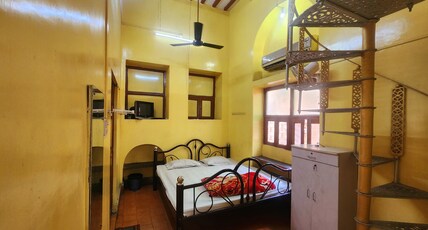 Sonali Guest House Room Type - Family AC Room with Free Wifi