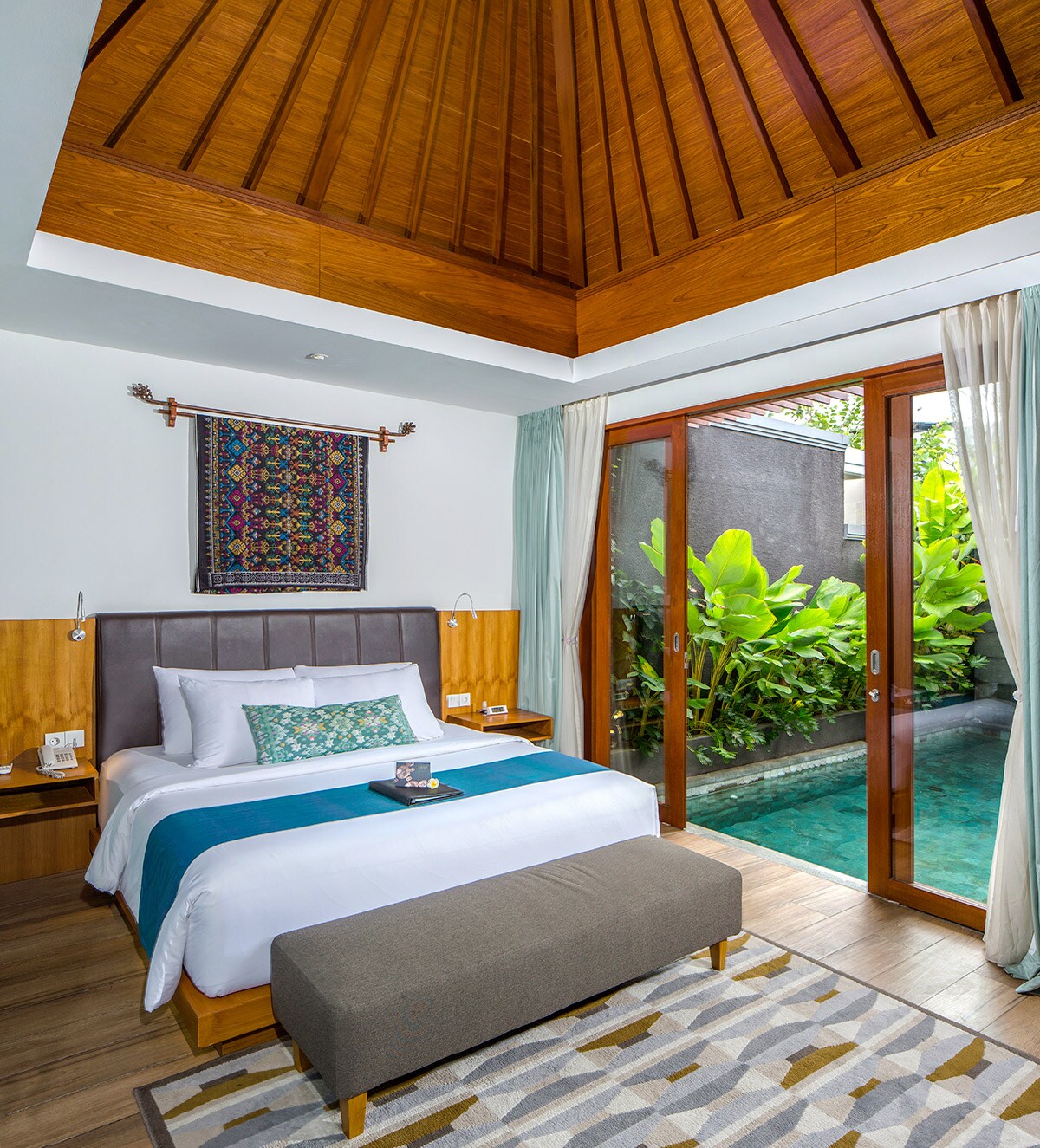S18 Bali Villas - Tap to explore photos