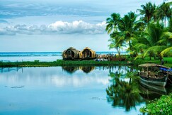 Kerala Marigot Cruise Houseboat