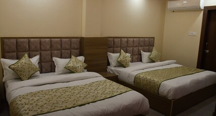 Yash Hotel Room Type - FAMILY ROOM 4 PAX