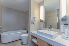 Holiday Inn Express Ya'An City Center