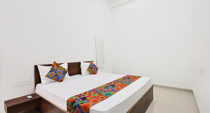 FabHotel Raadhe Room Type - Deluxe Room FabHotel Raadhe Room Type - Deluxe Room
