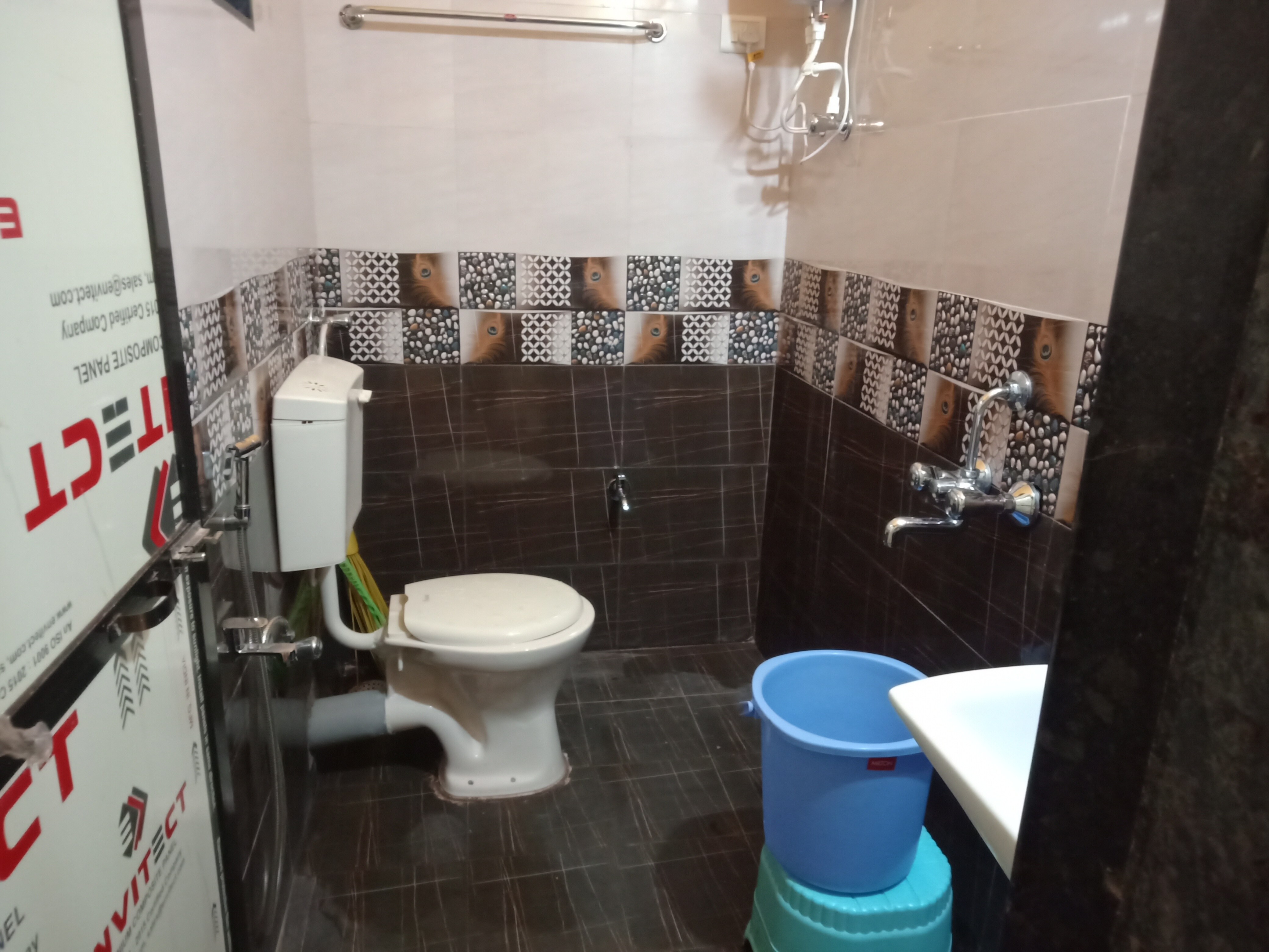 Mest Yanche Mauli Home Stay - Tap to explore photos