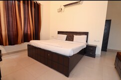 Royal Court Residency