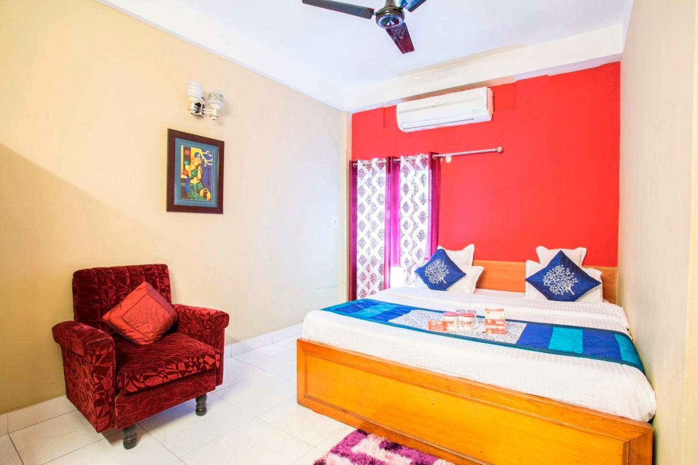 Breeze Hotel New Jalipaiguri - Tap to explore photos