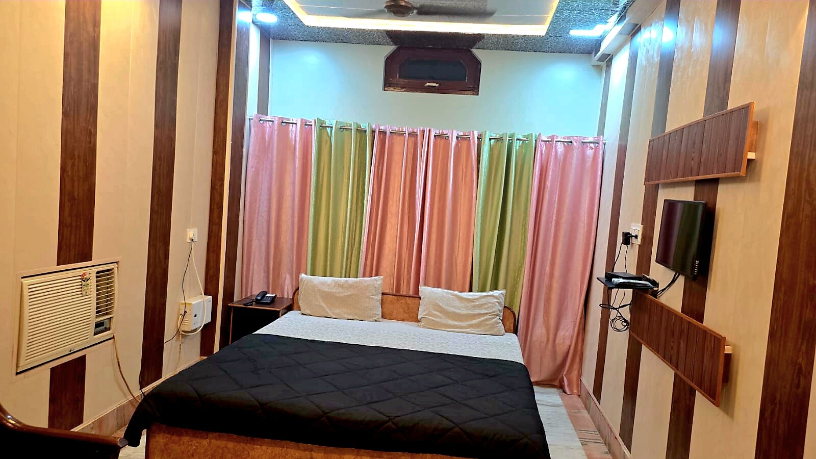 Hotel Ashoka Palace - Tap to explore photos