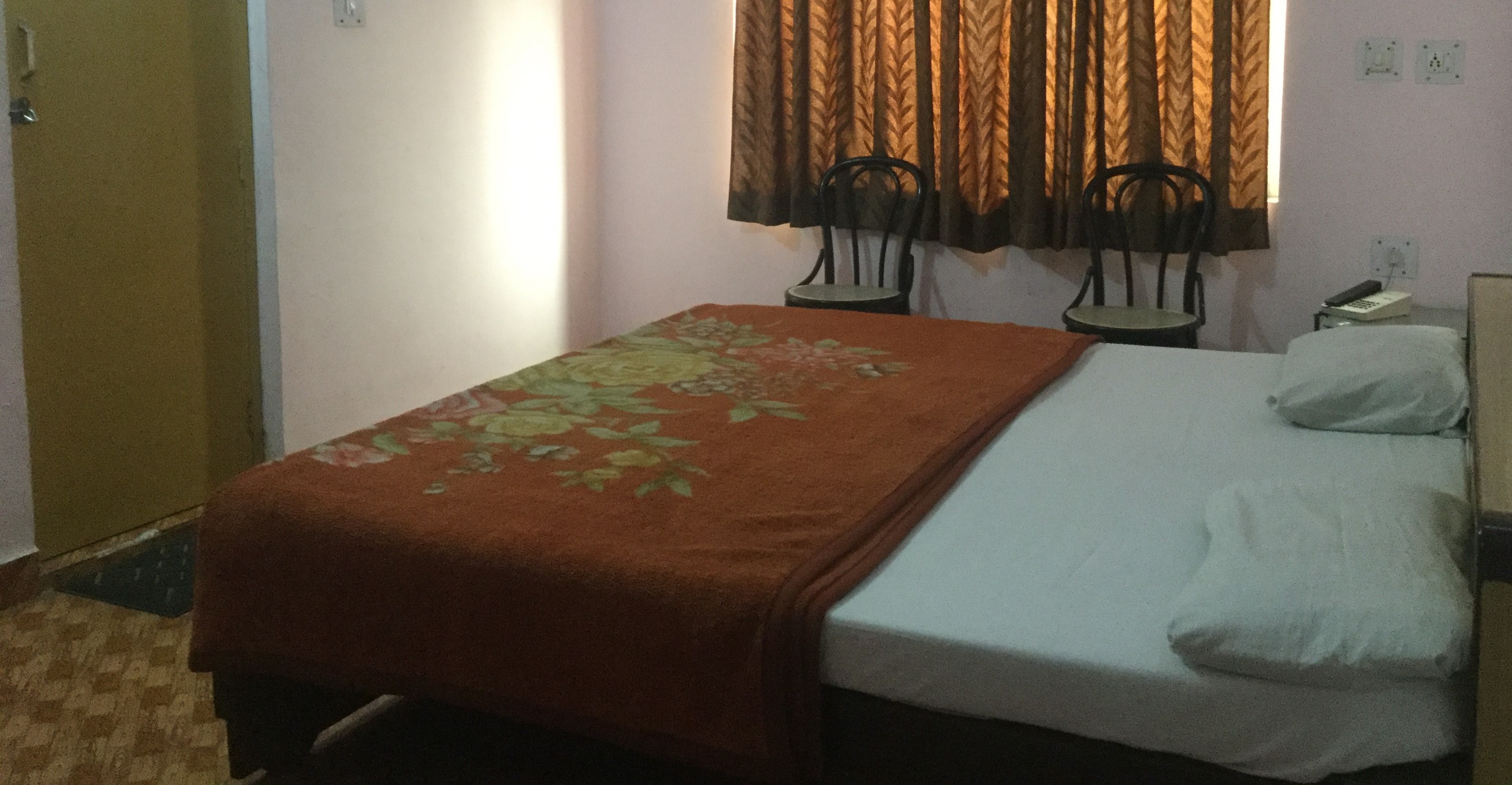 Gopi Guest House - Tap to explore photos