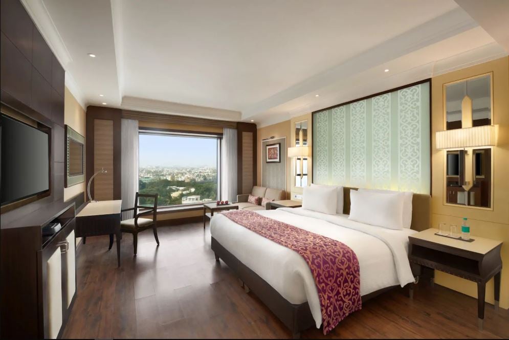 Ramada Plaza by Wyndham Chennai - Tap to explore photos