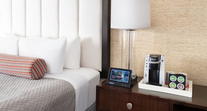Hotel Indigo Gaslamp Quarter Room Type - 1 King Mobility Accessible Roll in Shower