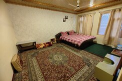 Photos of Green House