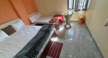 Dhoorji Guest House Room Type - Deluxe Triple Room