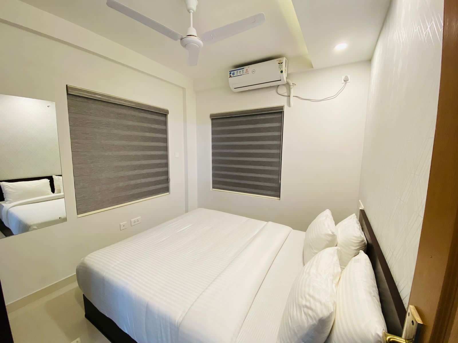 NUJOOM LUXURY APARTMENTS - Tap to explore photos