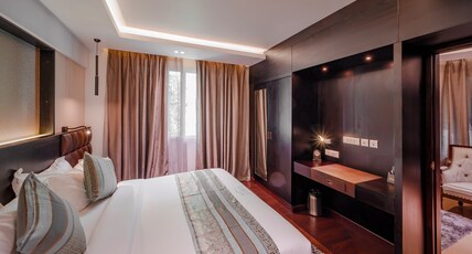 Ambara Suites Room Type - Deluxe Queen Suite AC