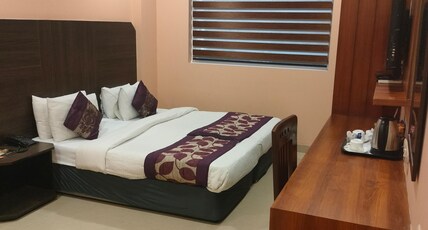 Hotel kyron Room Type - Premium Room