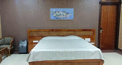 Kuber Cottage Room Type - Deluxe Room