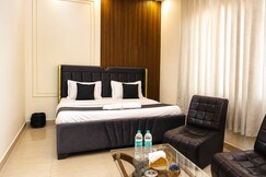 Sudan in hotel zirakpur highway