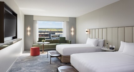 PARKROYAL Melbourne Airport Room Type - Superior Room Twin