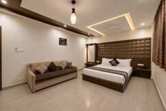 HILTAN INN SOMNATH