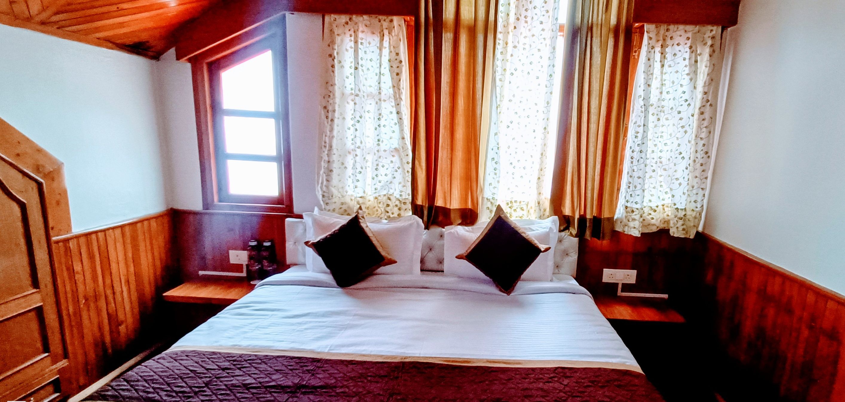 Anugraha Homestay, Mashobra - Tap to explore photos