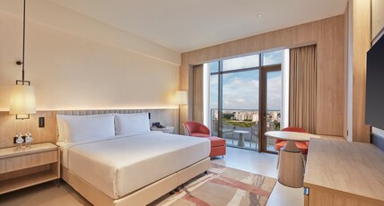 Hilton Gurugram Baani City Centre Room Type - King Guest Room with Balcony