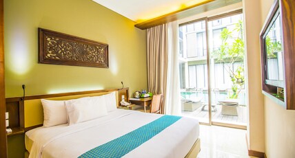Hotel Terrace at Kuta Room Type - Deluxe Room with Pool Access Hotel Terrace at Kuta Room Type - Deluxe Room with Pool Access