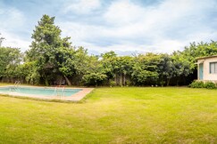 Strangers Farm Gurgaon