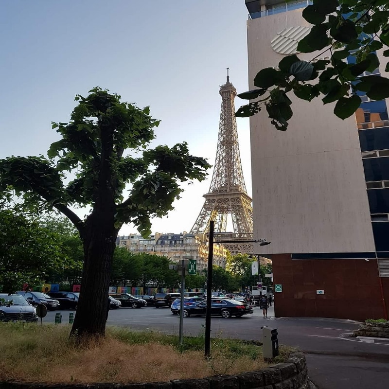 Mercure Paris Tour Eiffel Grenelle - Tap to explore photos