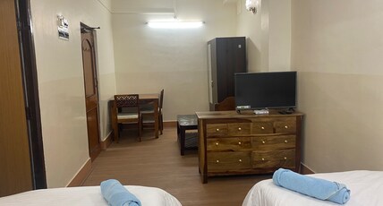 Hotel Mayur Room Type - AC Deluxe Premium