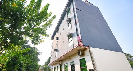 Hotel Rajhans Gurgaon Room Type - Hotel Rajhans Gurgaon