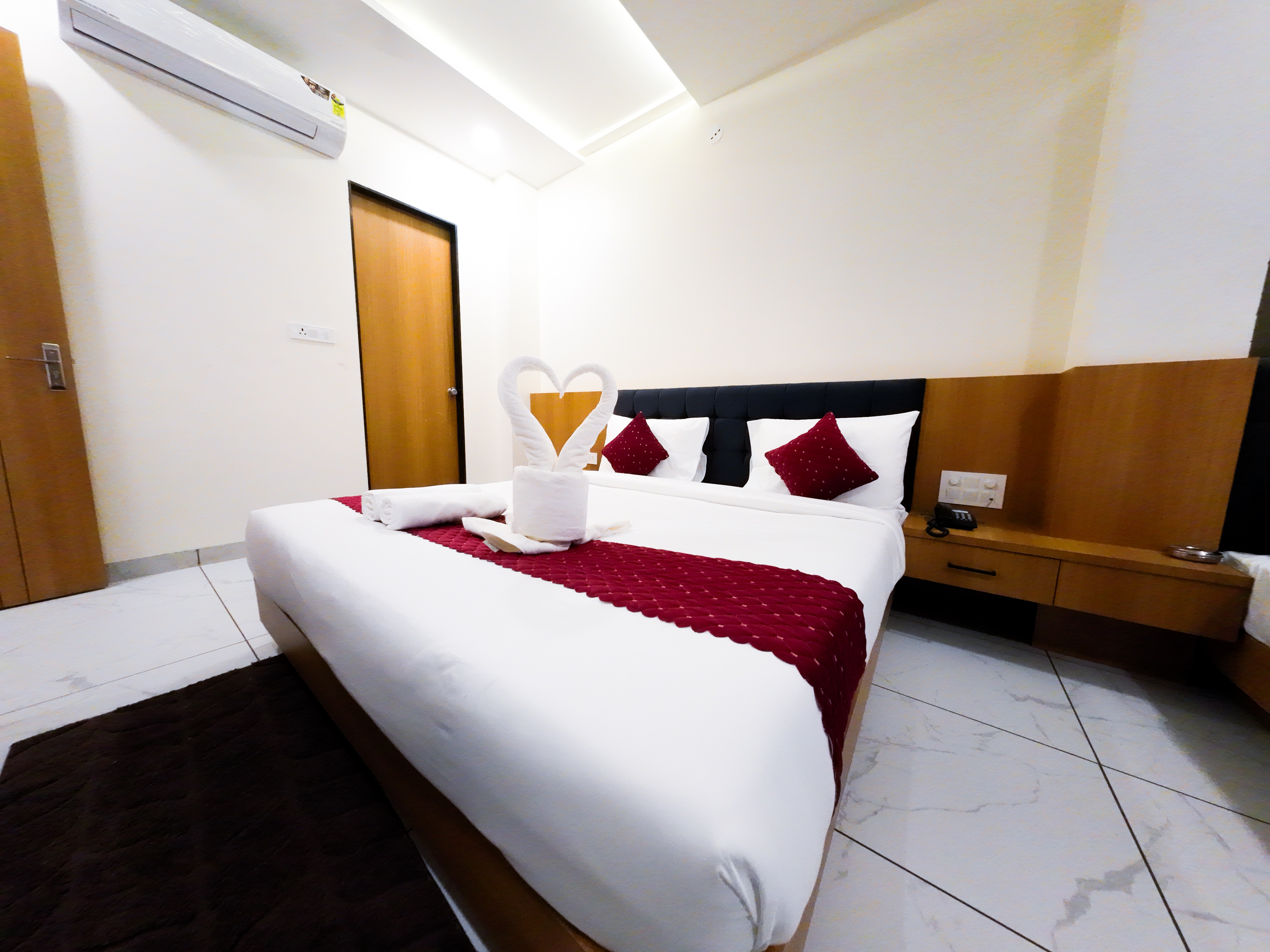 Hotel satyam residency - Tap to explore photos