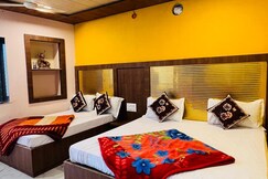 Dev Laxmi Hotel