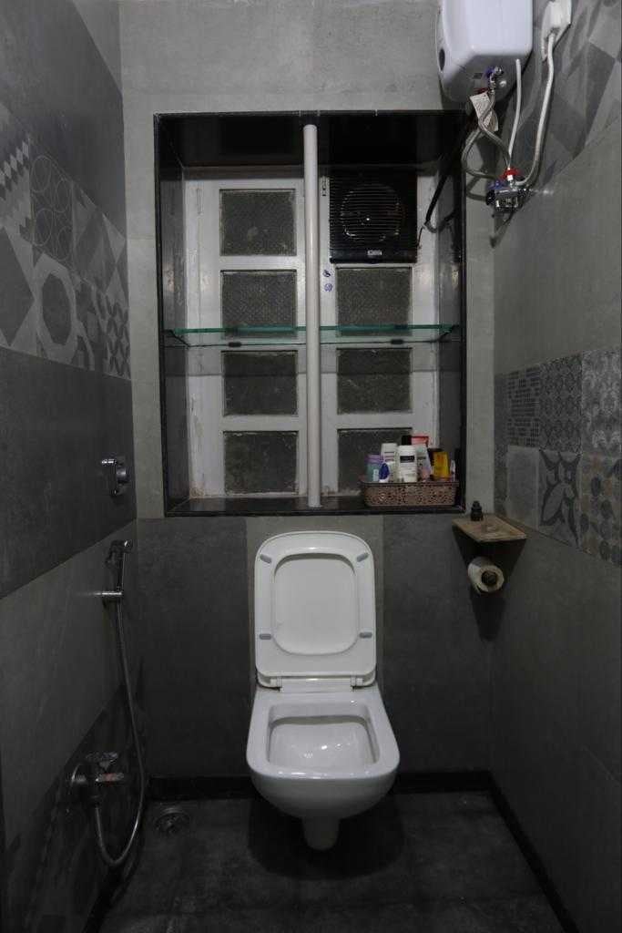 HappiNest - The Backpacker's Hostel - Tap to explore photos