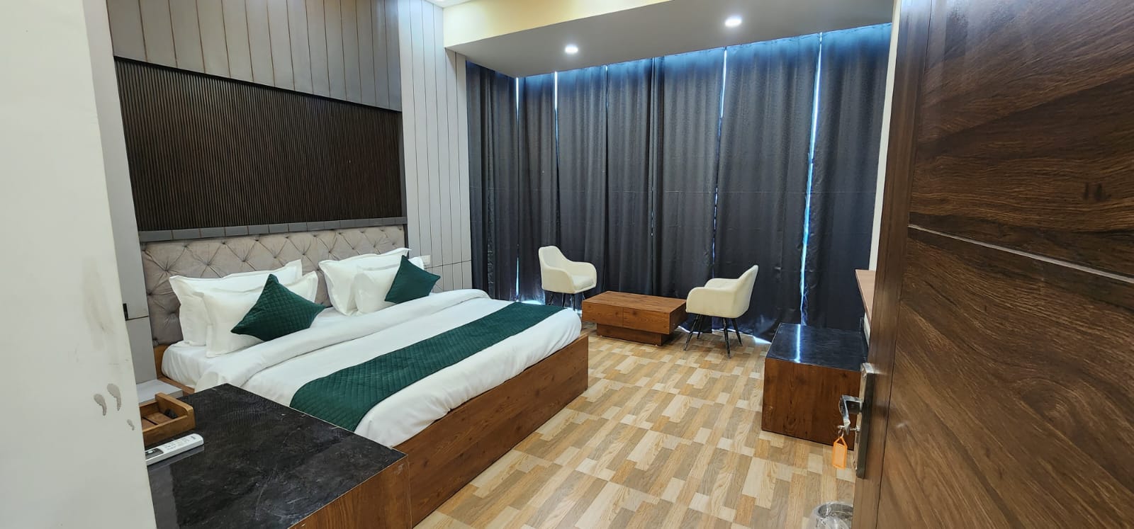 Green Sarovar Hotel & Restaurant. - Tap to explore photos