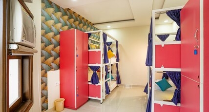 goSTOPS Amritsar Chatiwind Gate  Room Type - Bed in 4 Bed Mixed AC Dormitory Room with Ensuite Bathroom