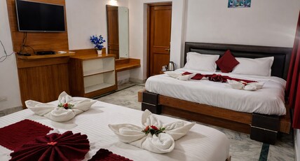 Hotel Sky Hills By Mist Valley Ventures Room Type - Deluxe Room With Twin King Sized Double Bed