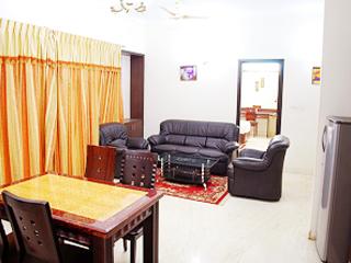Silicon Hearth -1 Apartment | Rooms & Caretaker - Tap to explore photos