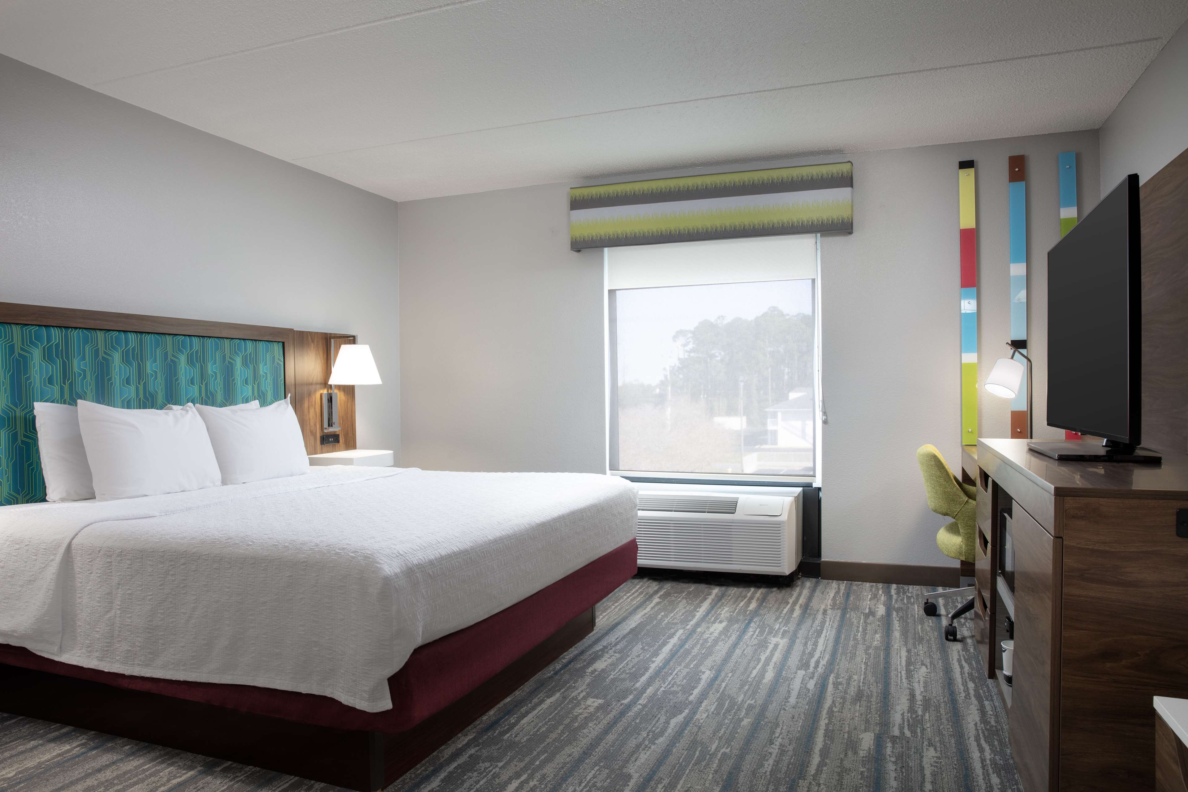 Hampton Inn by Hilton KINGSLAND - Tap to explore photos