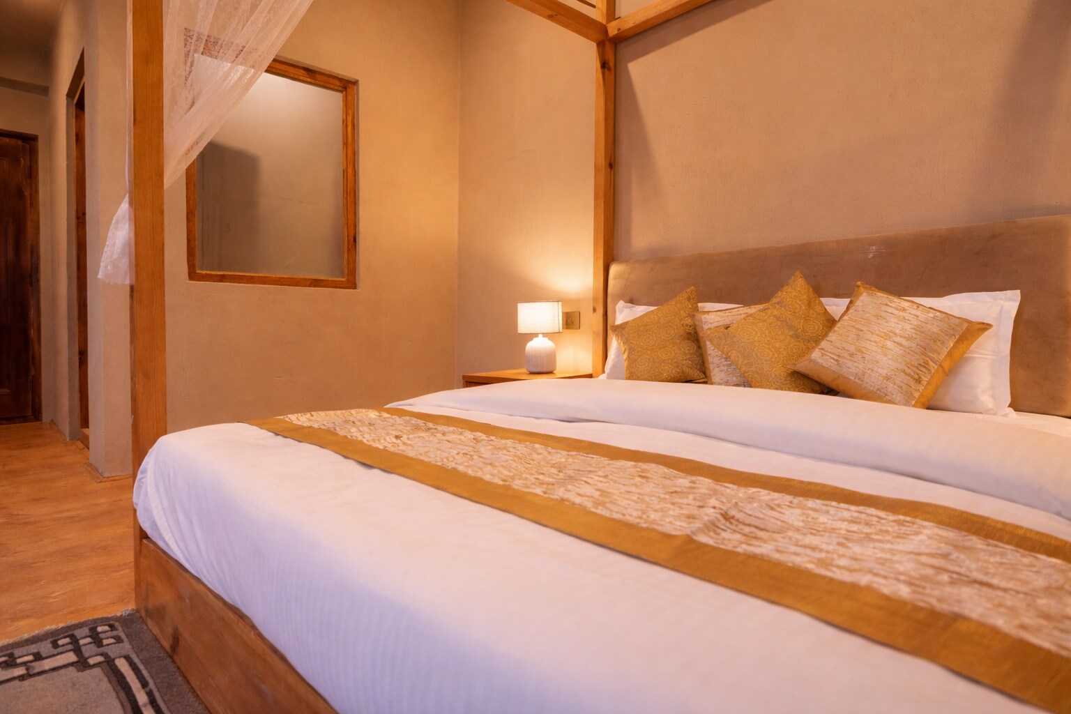 The Vintage Villas Resort Ladakh - Luxury Stay with Mountain Views - Tap to explore photos