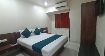 Samadhan Hotel Room Type - Deluxe AC Samadhan Hotel Room Type - Deluxe AC