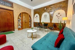 White light home stay