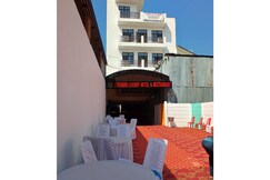 Lucknow Luxury Hotel And Restaurant