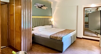 Park Inn by Radisson Goa Candolim Room Type - Premium King