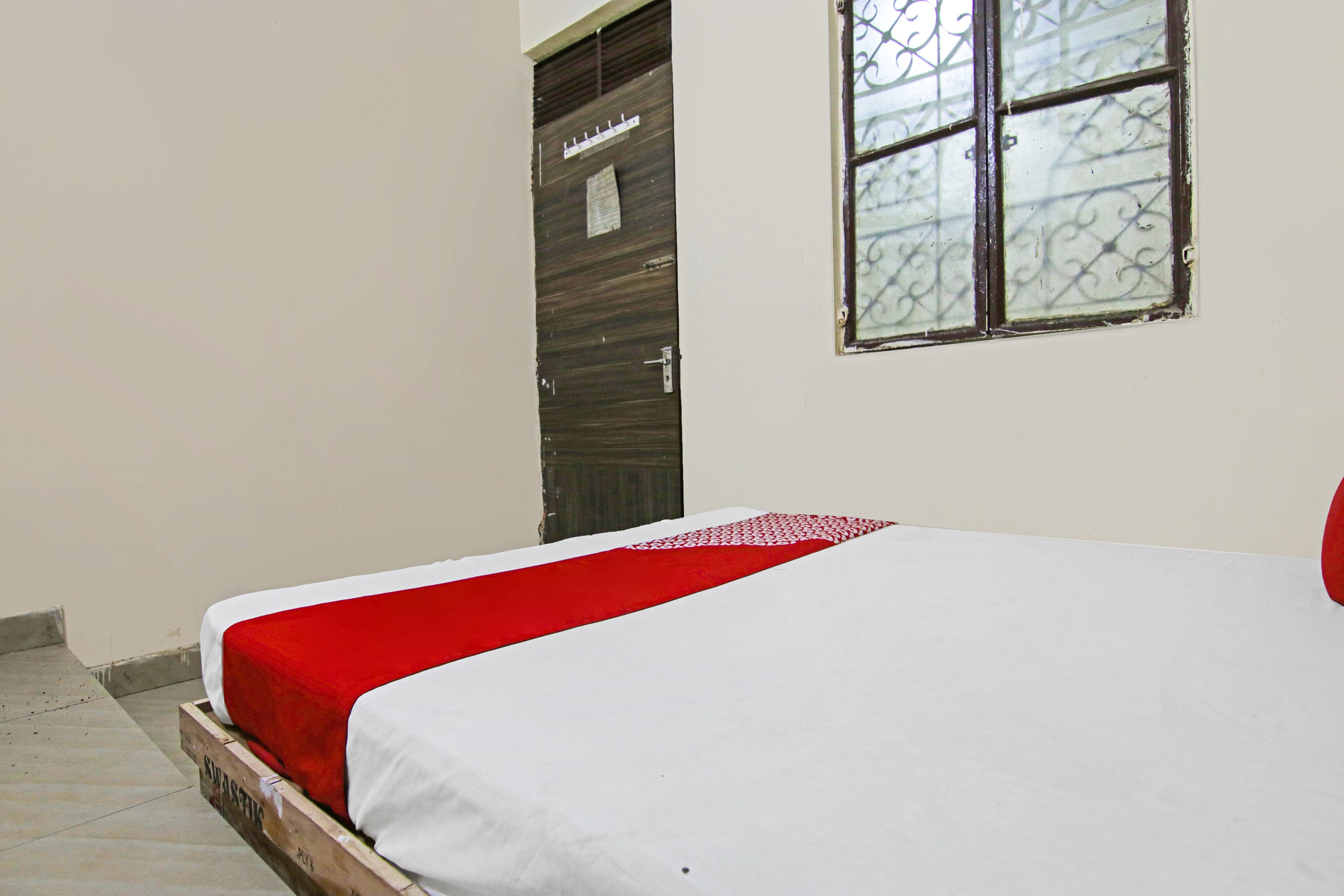 Hotel O Sudarshan Palace - Tap to explore photos